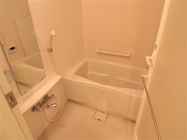 ロイヤルパークスタワー南千住 風呂画像