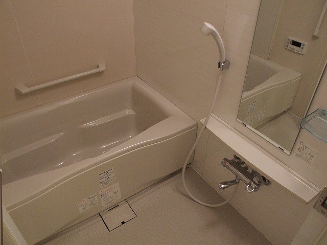 ロイヤルパークスタワー南千住 風呂画像