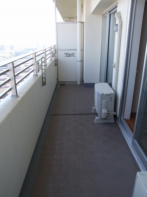 ロイヤルパークスタワー南千住 ベランダ