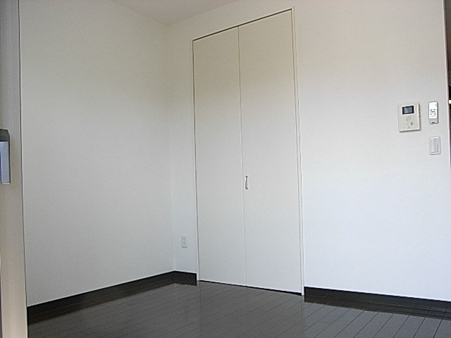 エヴァーモア リビング