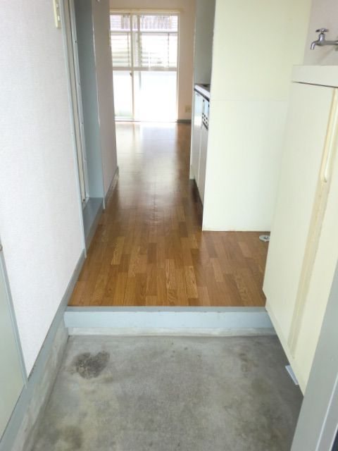 第12ヒカリハイツｃ棟 玄関