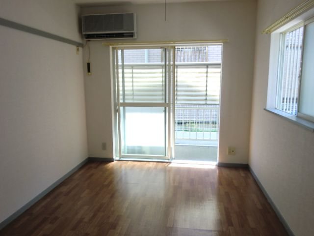 第12ヒカリハイツｃ棟 リビング