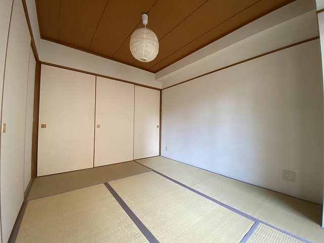 EASE HOUSE ベッドルーム