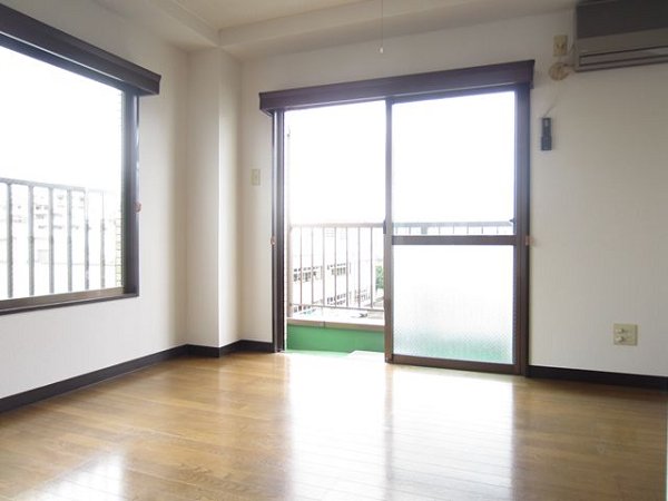 ライフピア桜  ベッドルーム