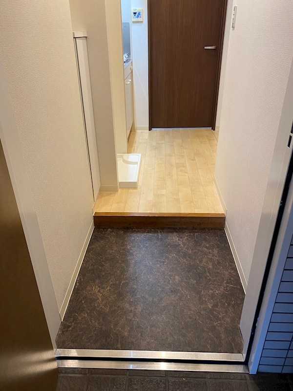 亀戸AKビル 玄関