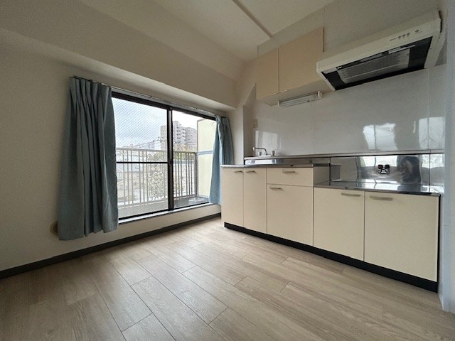 コーワエメラルドマンション リビング