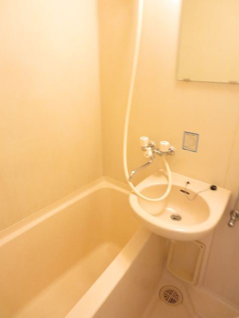 三家第1ビル 風呂画像