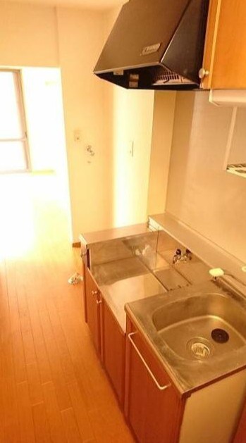 ドゥポンス キッチン