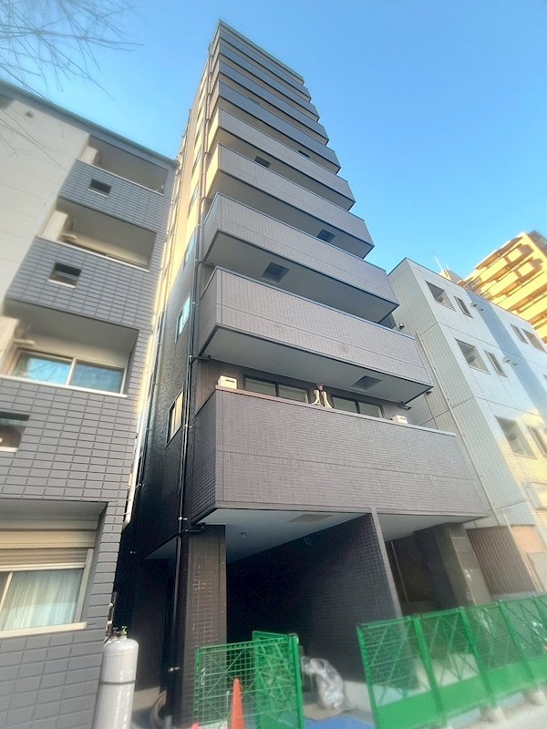 Freesia梅島 外観