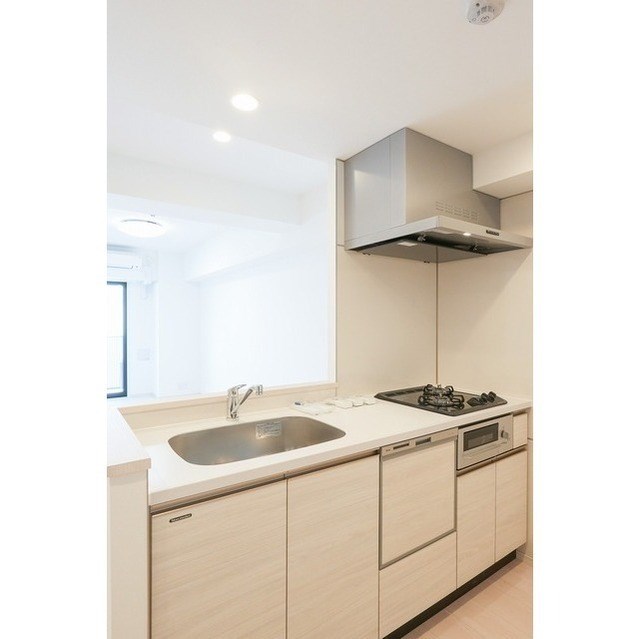 コンフォリア・リヴ豊洲キャナル キッチン