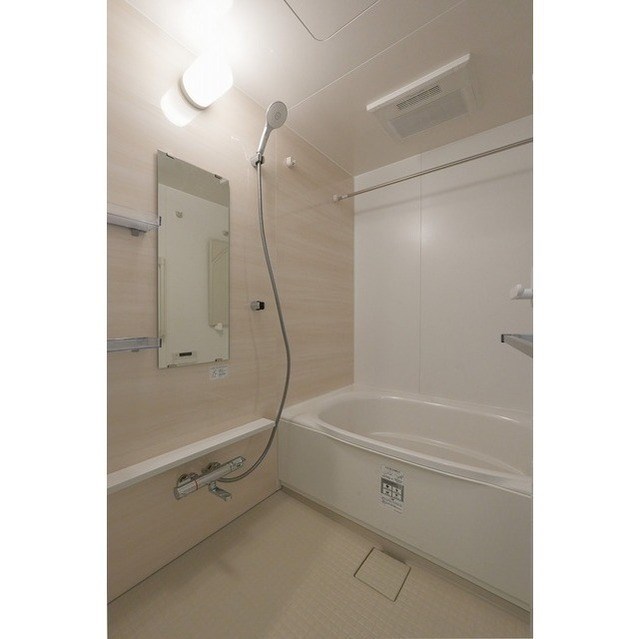 コンフォリア・リヴ豊洲キャナル 風呂画像