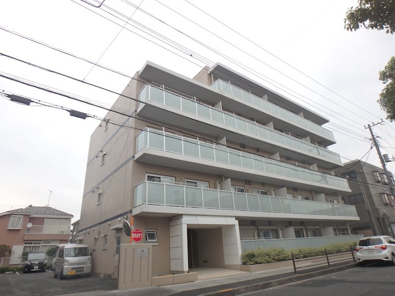 オチェアーノ南行徳 301号室 外観