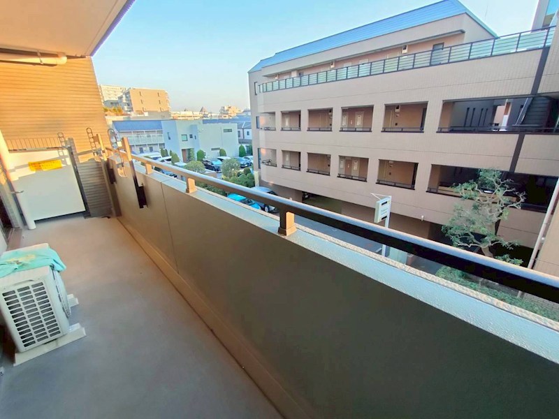 ヌーヴォアージュ  ベランダ