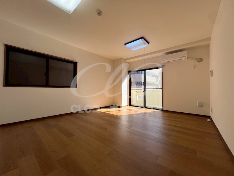 杉山ビル ベッドルーム