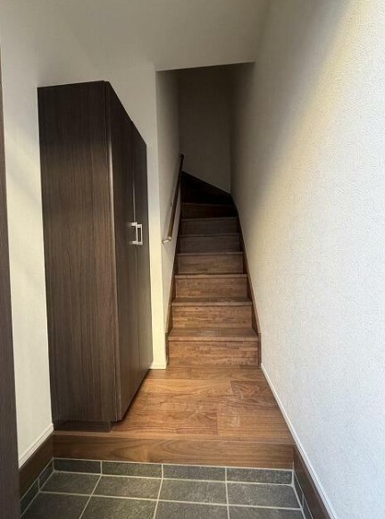 ロワジール西ケ原 玄関