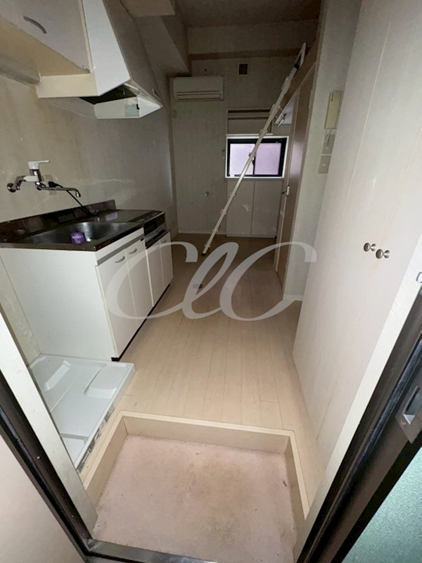 アルバティアラ  玄関