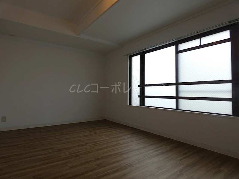 リバーシティー１ ベッドルーム