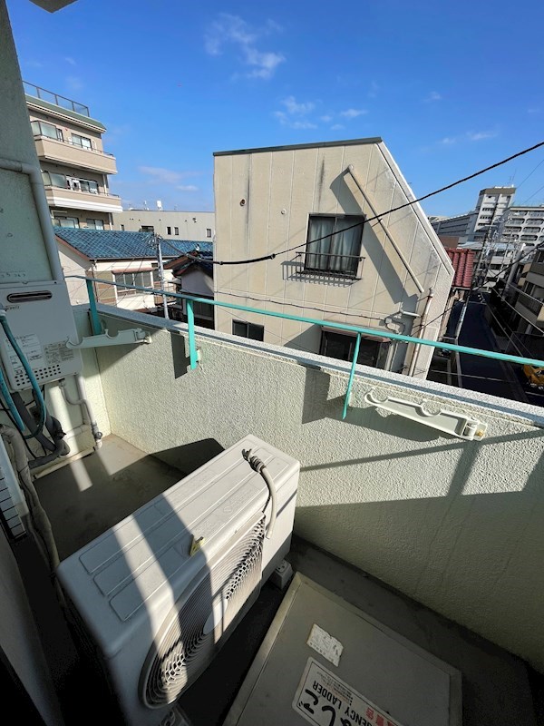 エメラルドマンション ベランダ