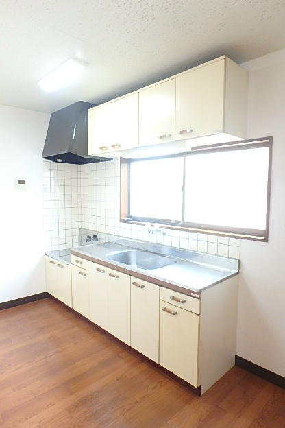 ウエストサイドハウス２番館   キッチン