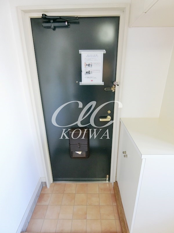 東照マンション 玄関