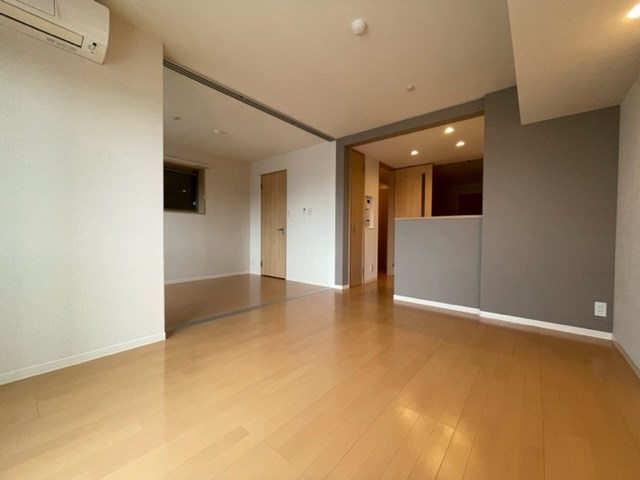 ＨｉｌｌｓーＣｅｎｔーＬｉｖｉｅ リビング