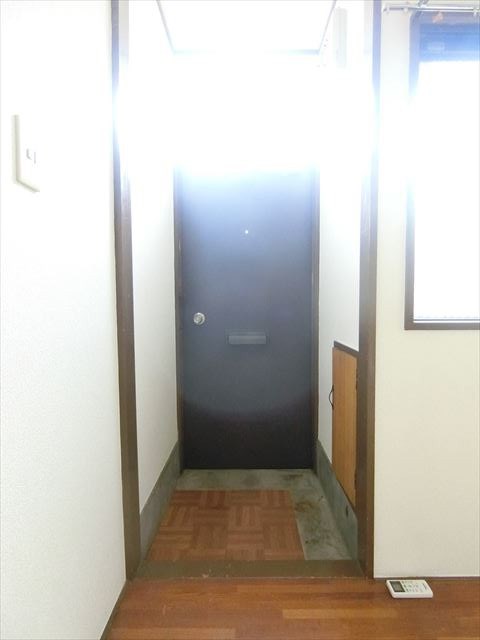 コーポ倉持    玄関