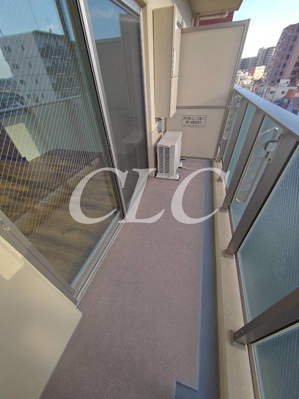 タイガーアパートメント ベランダ