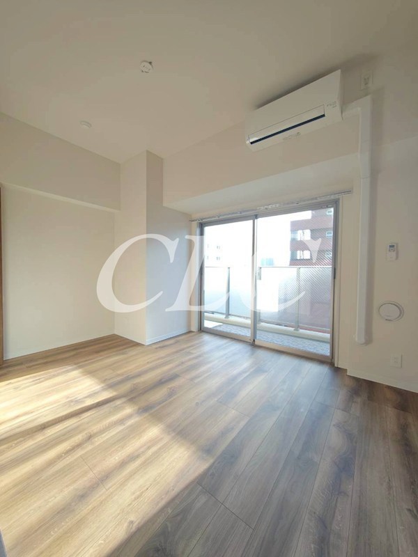 タイガーアパートメント リビング