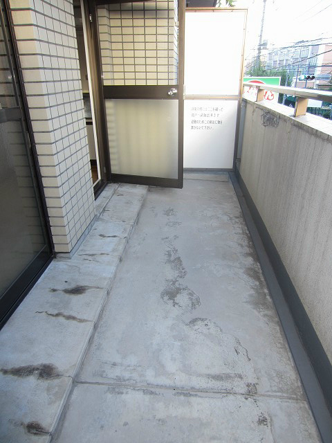 レジデンス石原 ベランダ