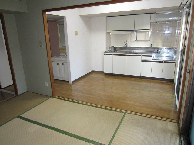 レジデンス石原 リビング