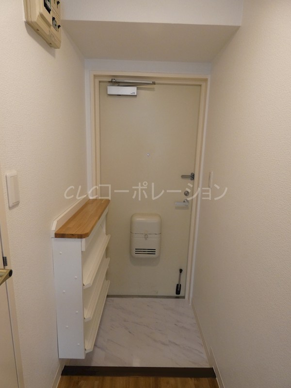 リバーシティー１ 玄関