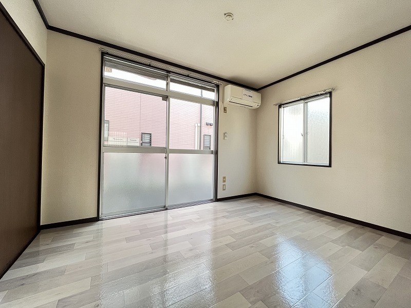 メゾンラフィーネＡ リビング