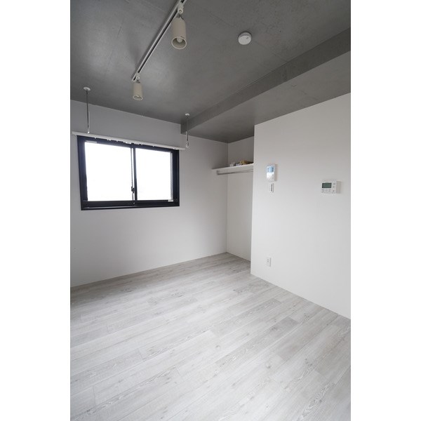 カレラパーク リビング