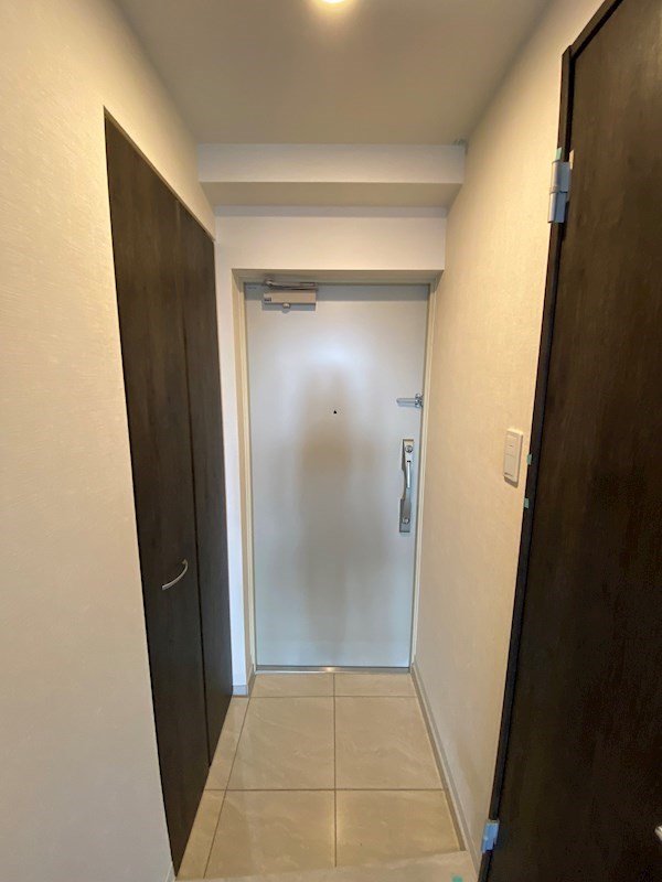 エルミタージュ　ドゥ　メゾン 玄関