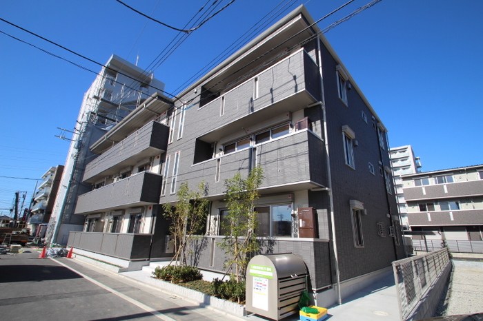 パレドールモア 外観