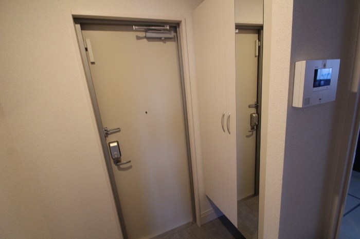 パレドールモア 玄関