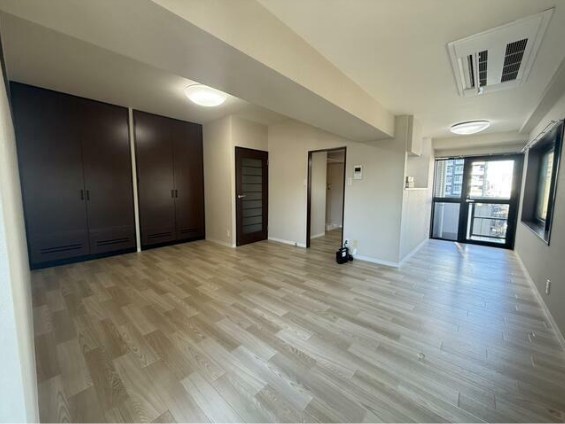 ホワイトコートⅢ  リビング