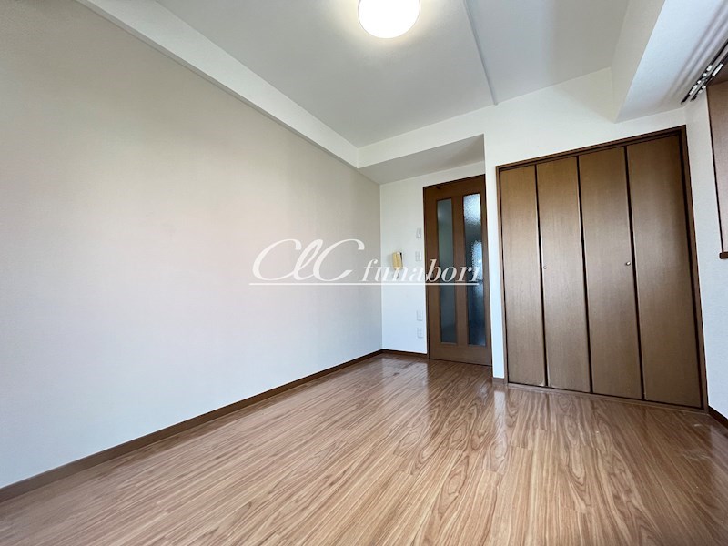 エストランゼ ベッドルーム