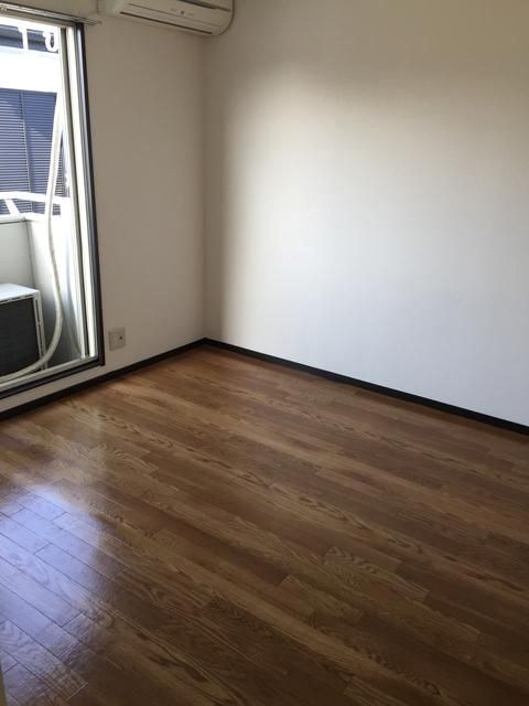 鈴木ハイツ ベッドルーム