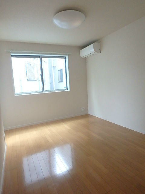 ファーストホーム森下  リビング