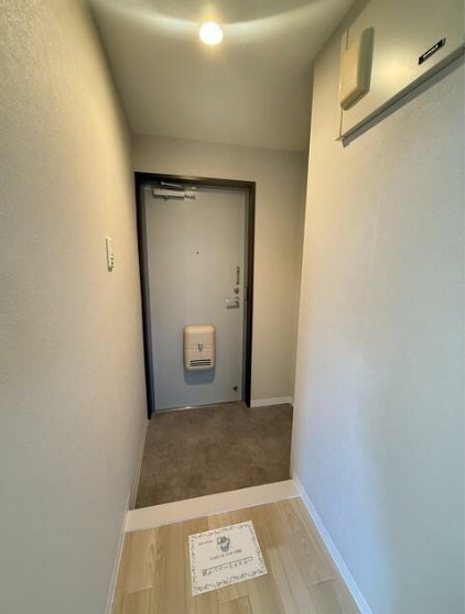 ホワイトコートⅢ  玄関