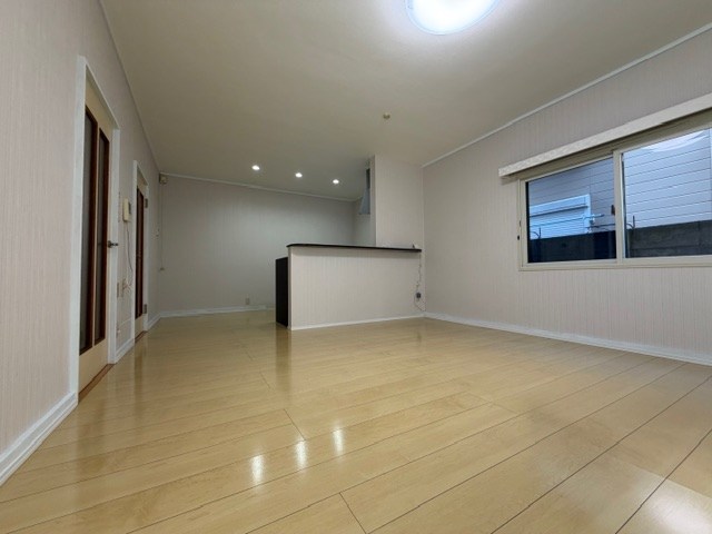 南小岩戸建 リビング