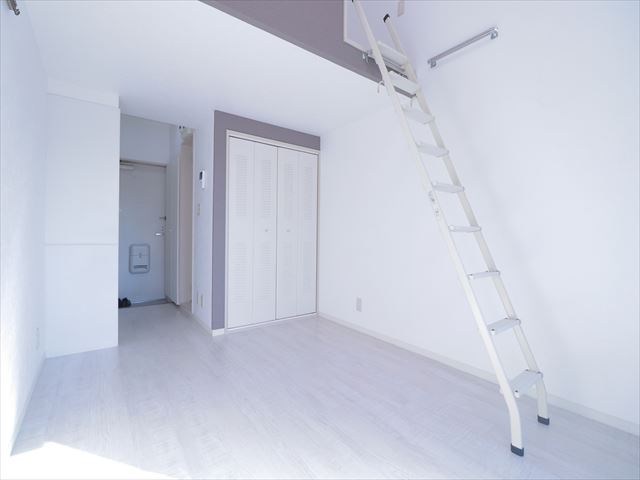 ニューアローズMⅡ ベッドルーム