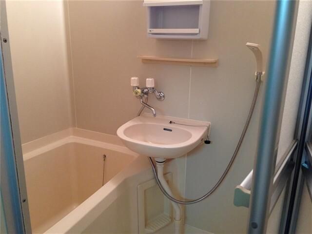 フルグリーン　メゾン 風呂画像