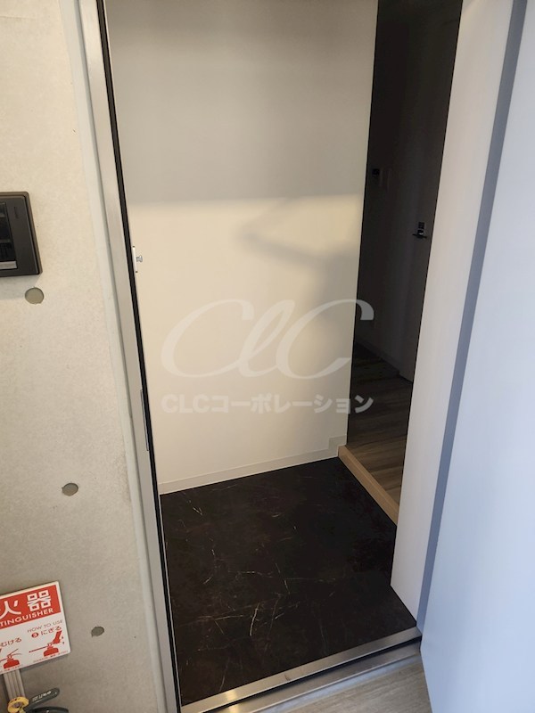 WHARF bo-on 住吉 玄関