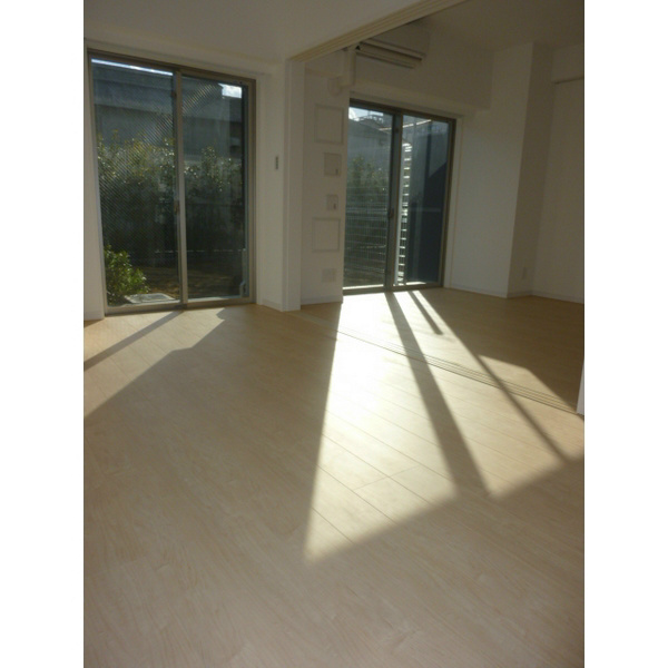 エスポワール江戸川  リビング