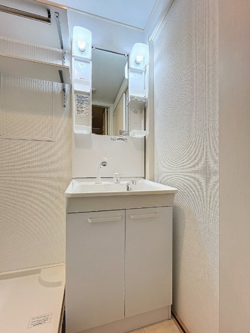 ブルー・イン・スカイ・シティ その他4