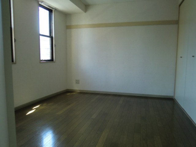 ルナパレス ベッドルーム