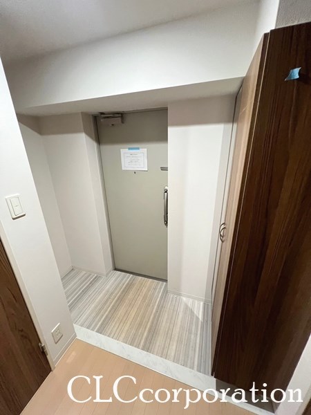 ヴィオラコート  玄関