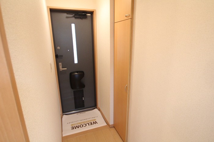 プランドール  玄関